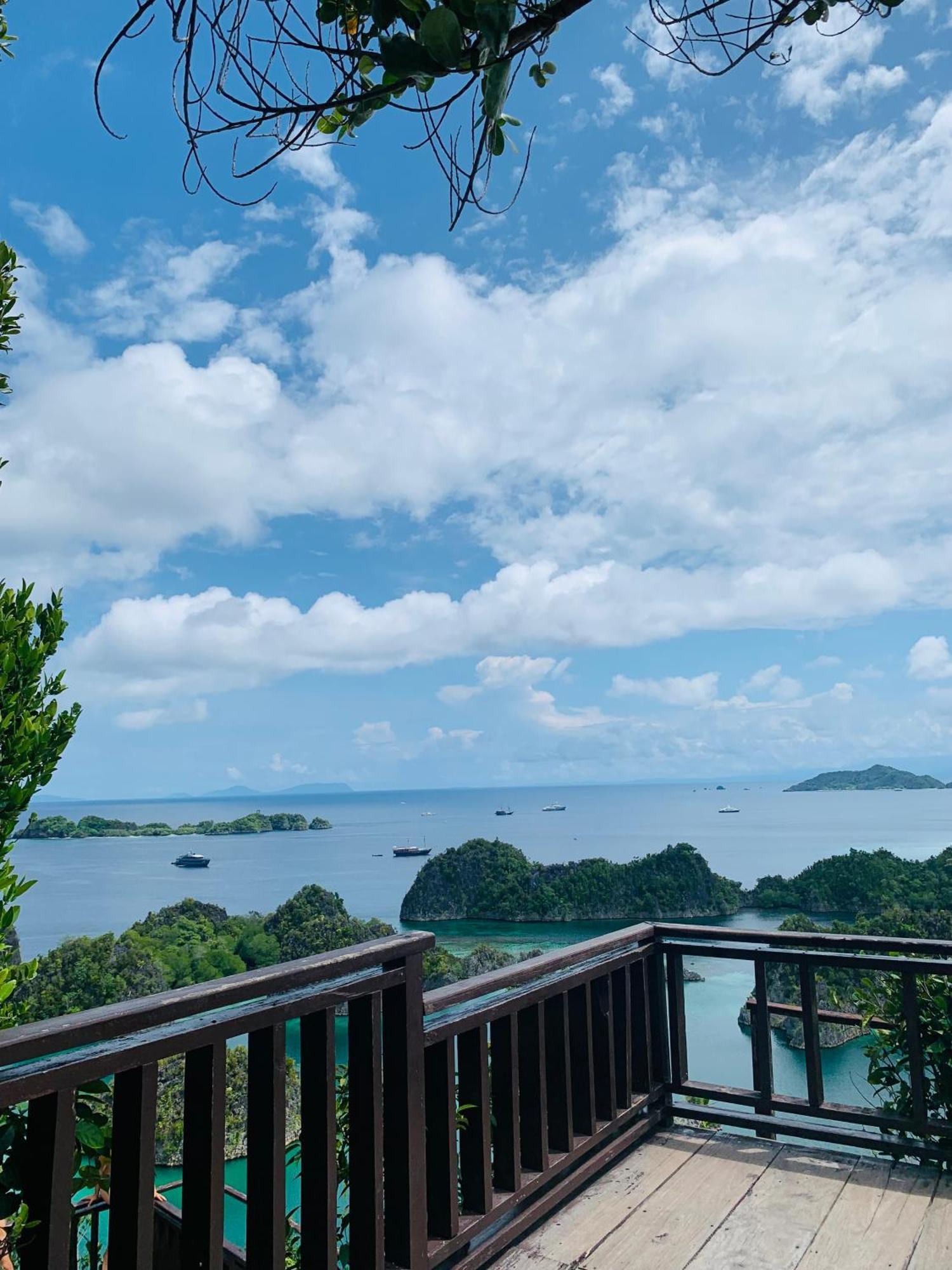 Nyanse Homestay - Raja Ampat Besir ภายนอก รูปภาพ