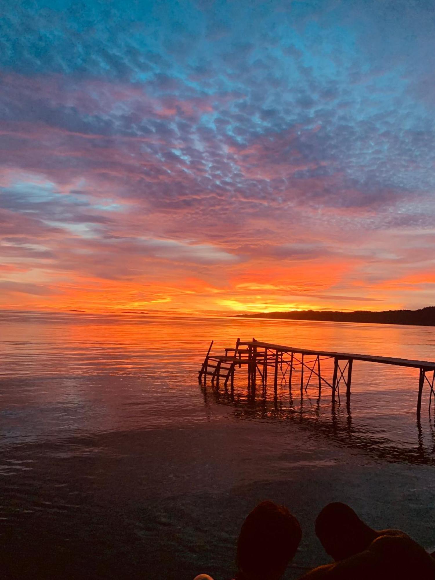 Nyanse Homestay - Raja Ampat Besir ภายนอก รูปภาพ